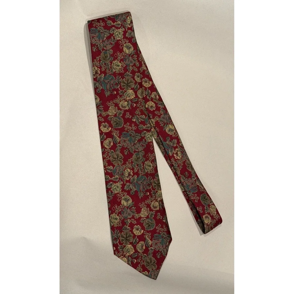 Vintage Don Loper Beverly Hills Necktie 100% Italian Silk Red Gold Floral Print